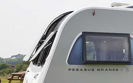 Bailey Pegasus Grande Vertical Skylight Feature